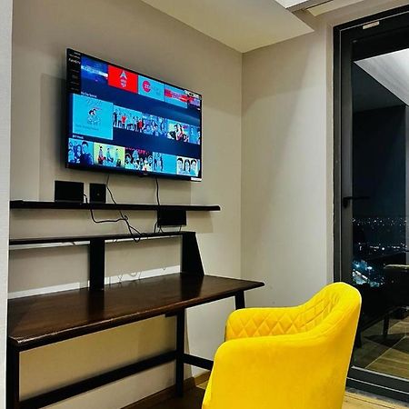 Luxe Apartment By Hey Studio'S Ghaziabad Εξωτερικό φωτογραφία